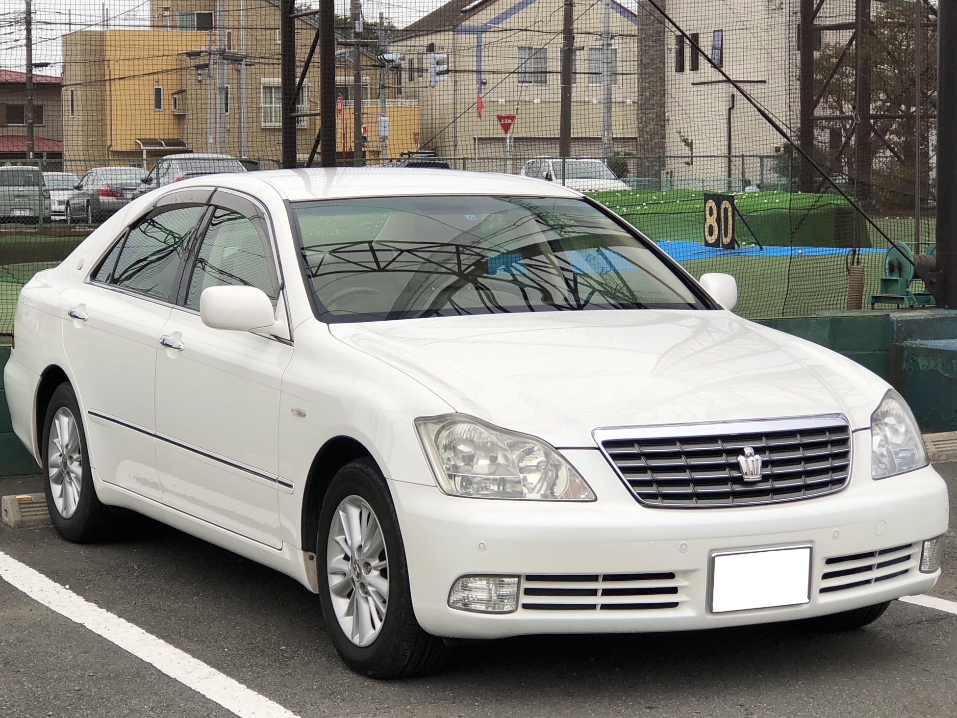 金融車平成17年クラウンロイヤルサルーン
