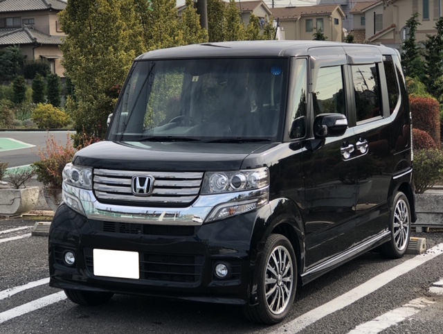 金融車平成28年ホンダN-BOXカスタム